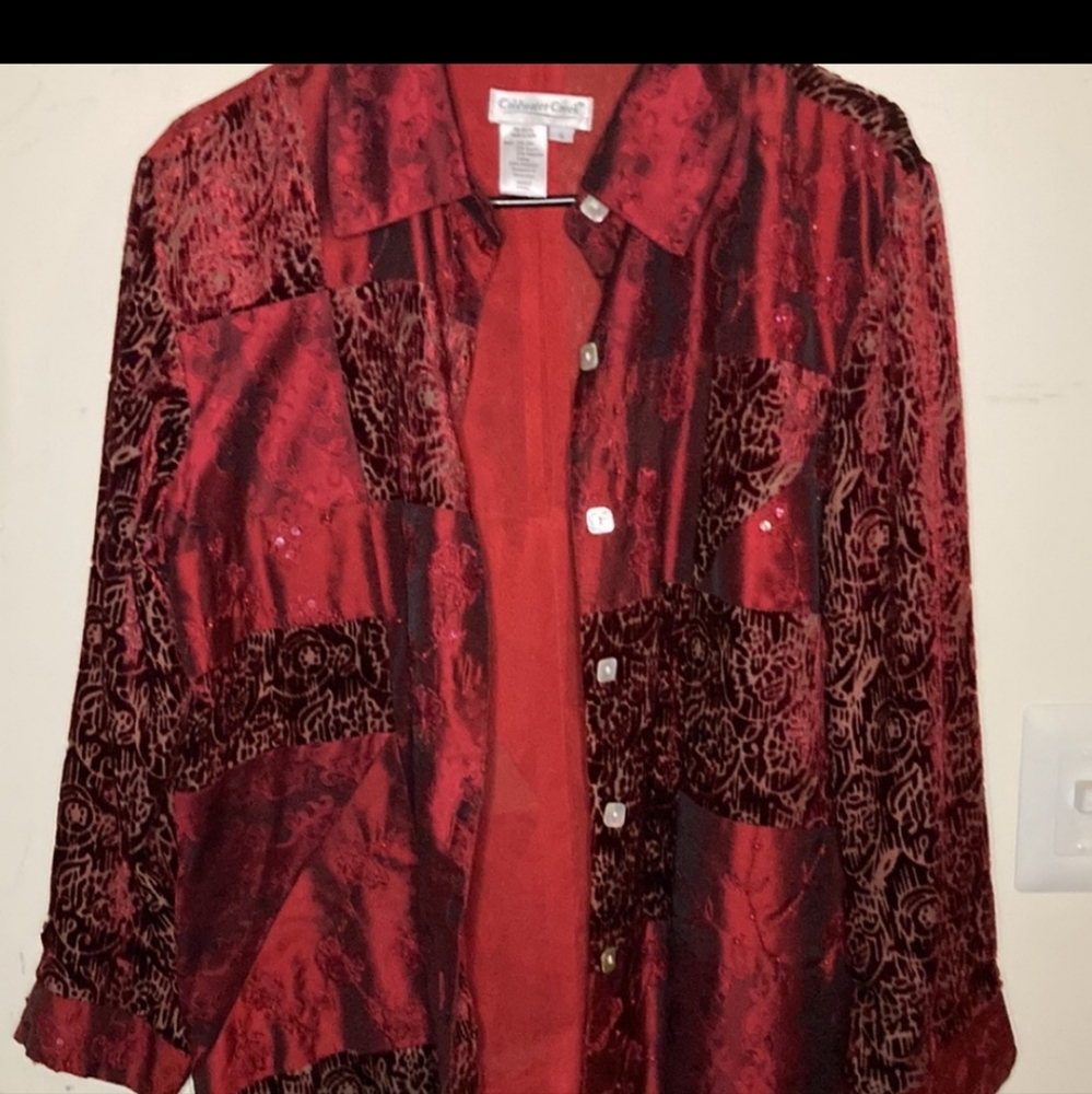 Coldwater Creek Burgundy Patterned Button Down Shirt
